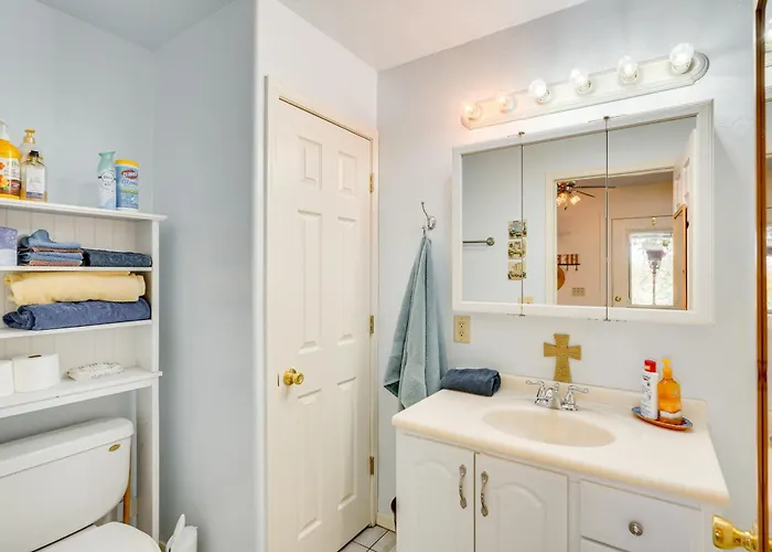 Walkable W/ Patio In Tucson! *